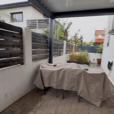 Maison A La Ferienhaus